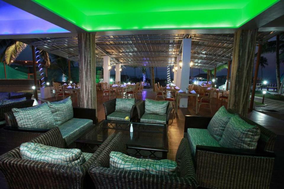 Hotel Lucky Star Colva Extérieur photo