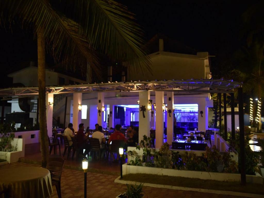 Hotel Lucky Star Colva Extérieur photo
