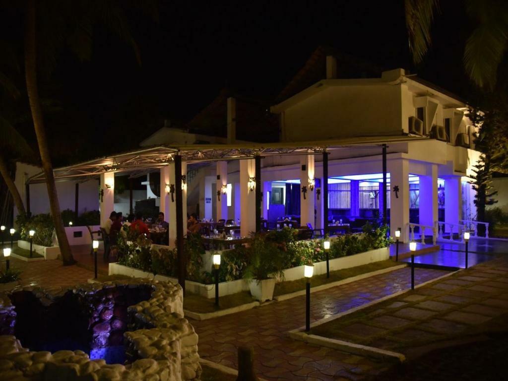 Hotel Lucky Star Colva Extérieur photo